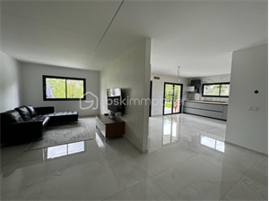 maison recente à la vente -   38500  VOIRON, surface 145 m2 vente maison recente - UBI478426436